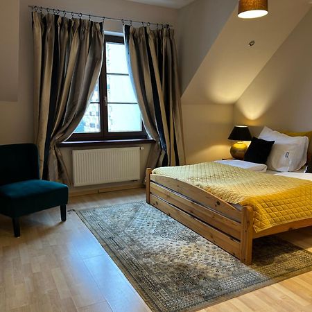 Apartament Na Deptaku W Lecznej Leczna エクステリア 写真